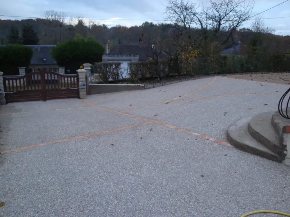 Maçonnerie générale près de Seigy