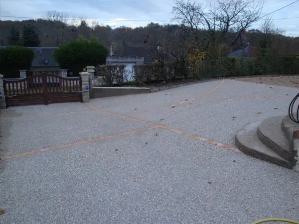 Parking bétonné après